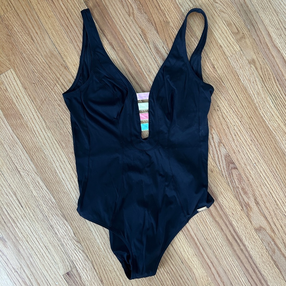 Maryan Melbourne Strapping One Piece Swimsuit Size 8